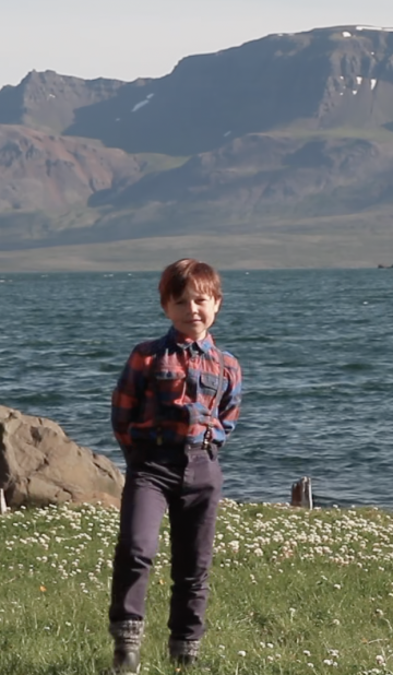 Kari (orig. title: Kári með text)